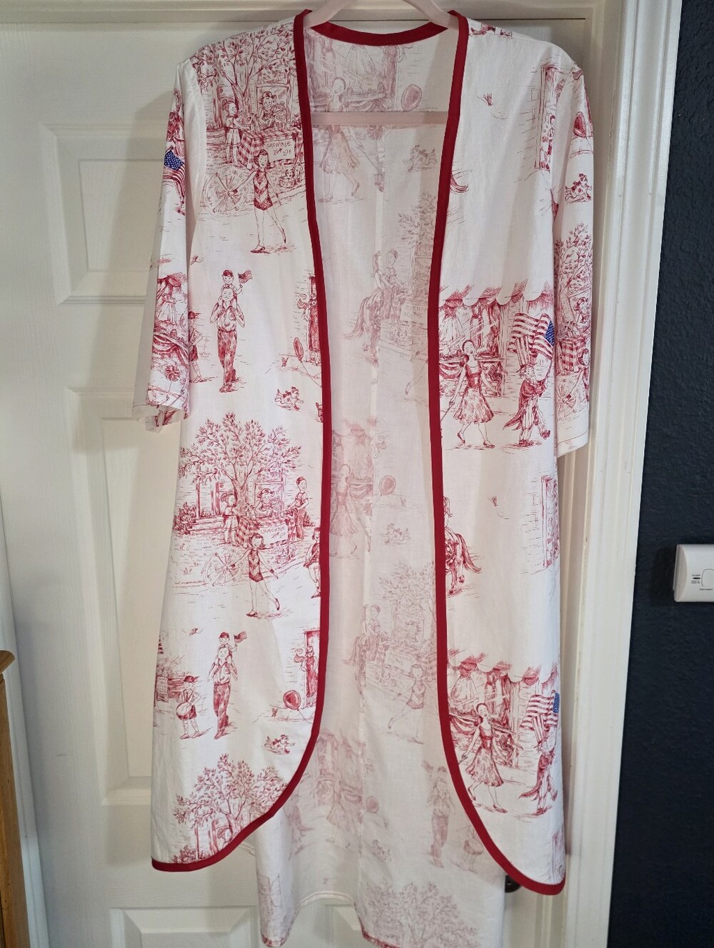 White and Red Toile Open Kimono Duster